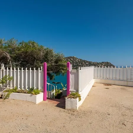 Seafront With Private Pool Villa *