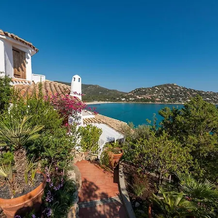 Seafront With Private Pool Marongiu