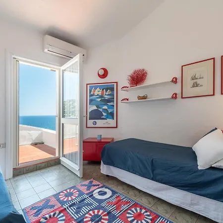 Seafront With Private Pool