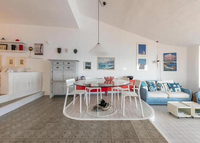 Seafront With Private Pool Maracalagonis