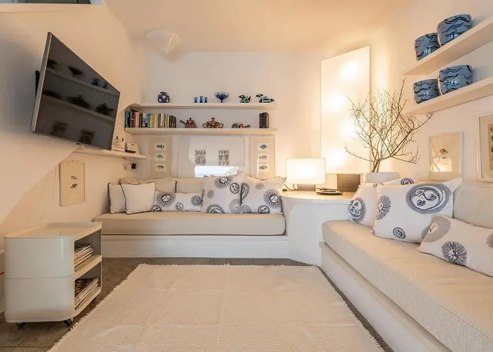 Seafront With Private Pool Villa *