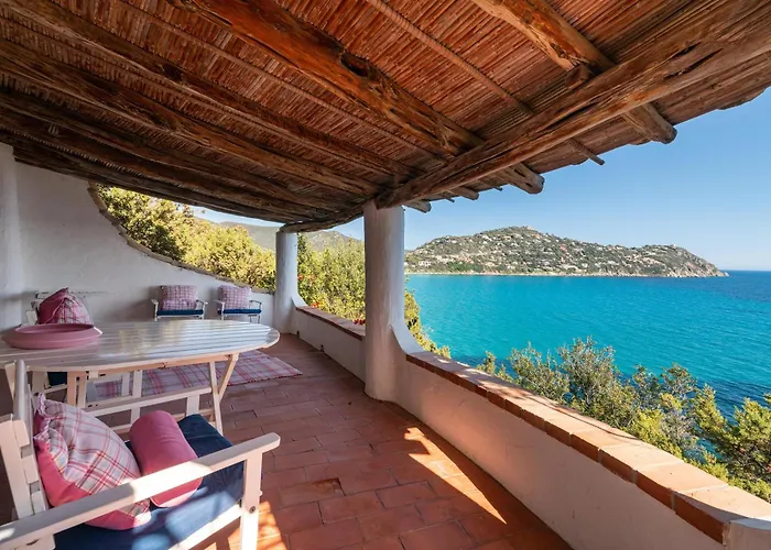 Seafront With Private Pool * Maracalagonis